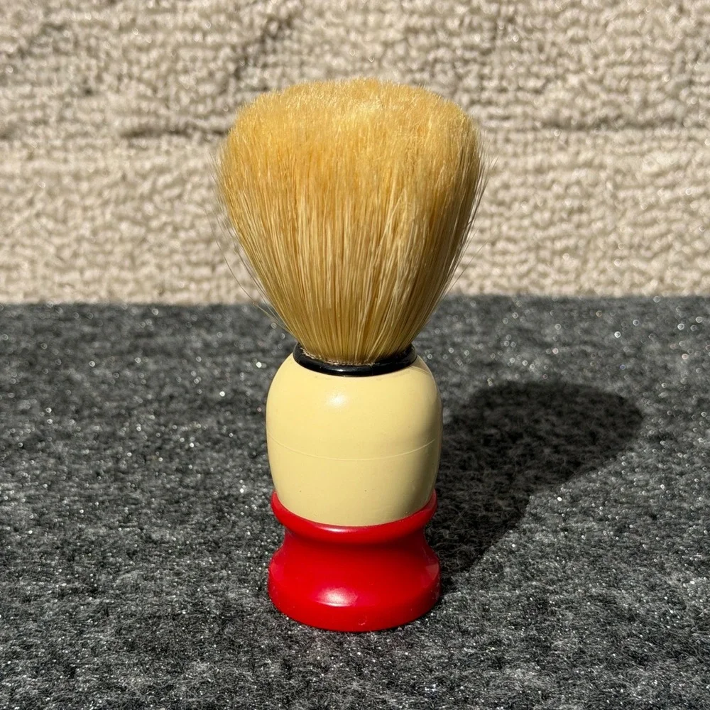 Vintage Ever-Ready Shaving Brush Red Cream Handle with Original Box ASR Products